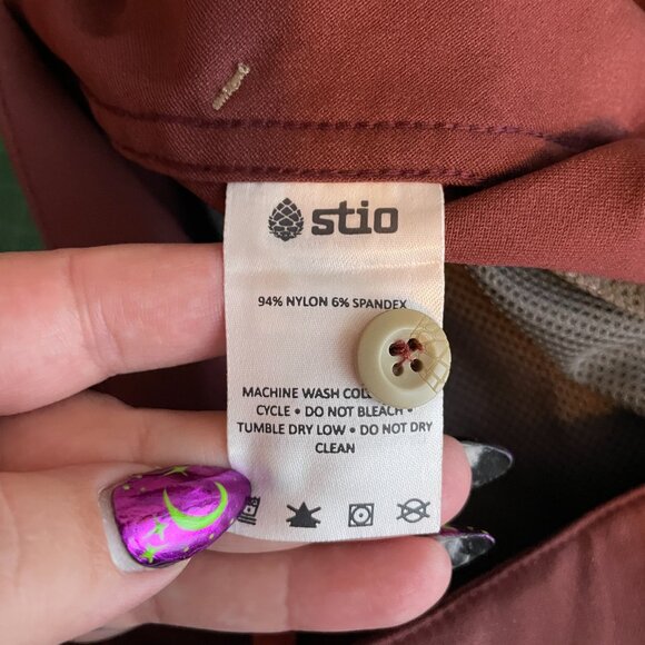 Stio Women 4 Maroon Red Coburn Shorts Stretch Quick Dry Granola Girl Crunchy - Picture 6 of 6